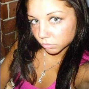 Meet your Posher, Ashlee